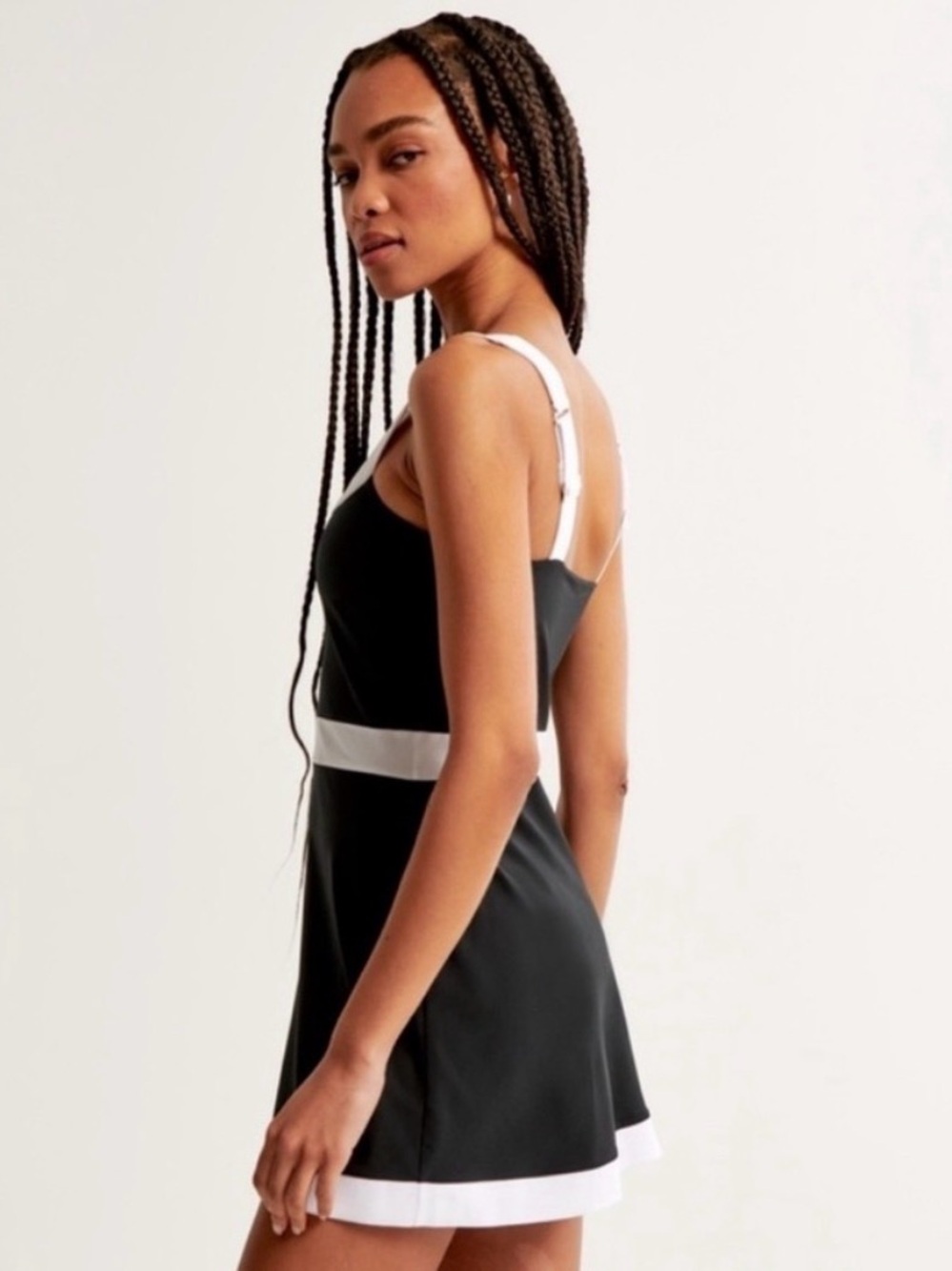 Abercrombie & Fitch | Black & White Traveler Dress